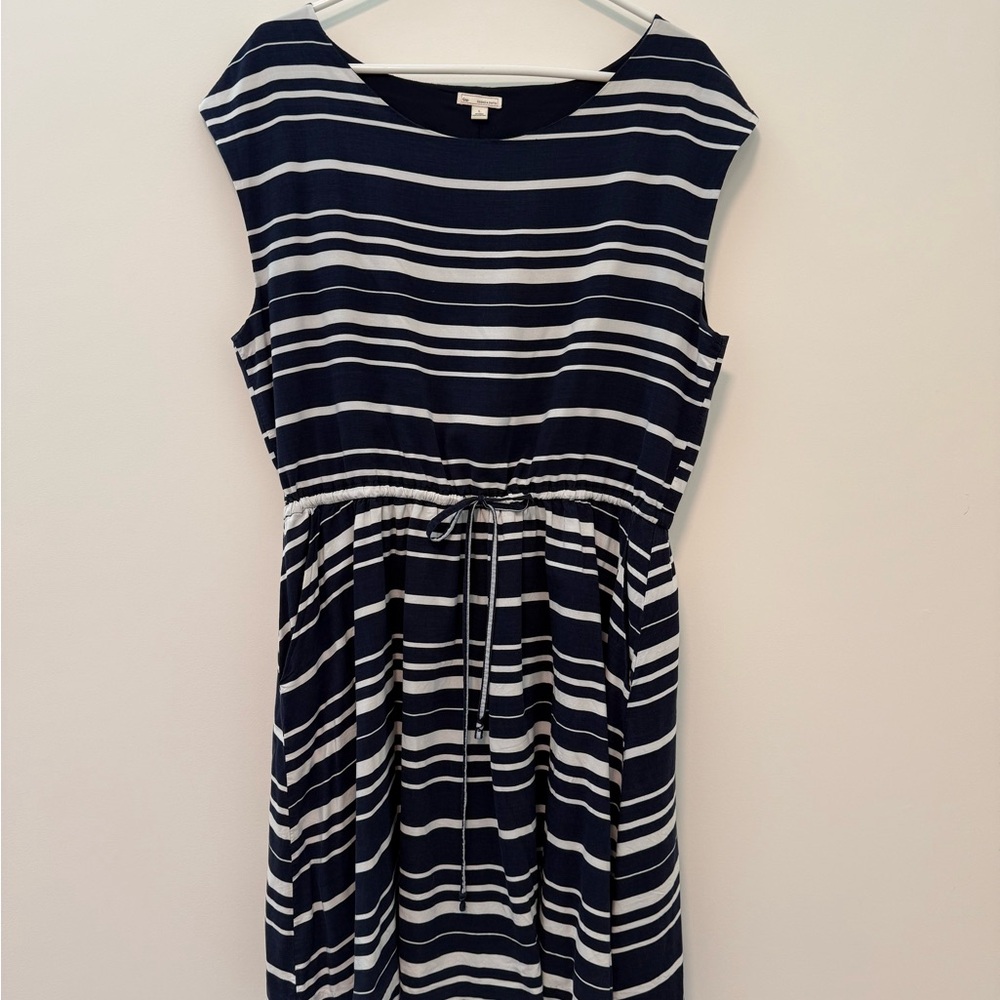 GAP Blue and White Pleated Midi Sundress